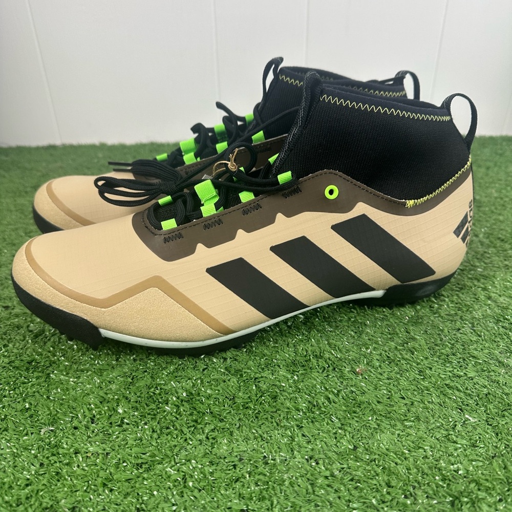 Men’s Adidas Gravel Biking Shoes, Size 10, New